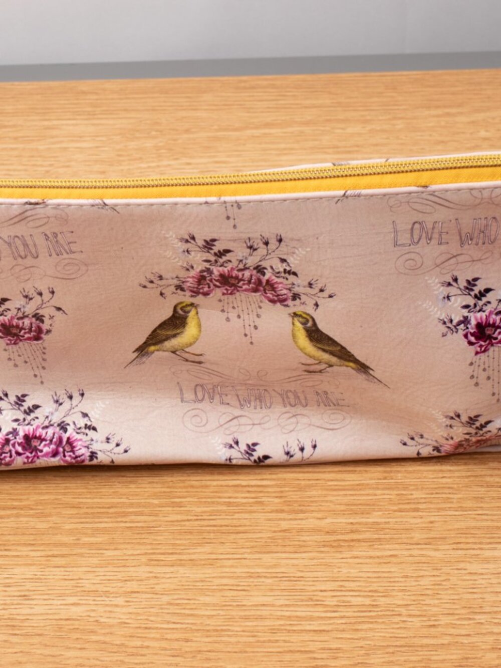 Papaya Love Who You Are Bird Art Women's Tassel Travel Makeup Pouch Bag